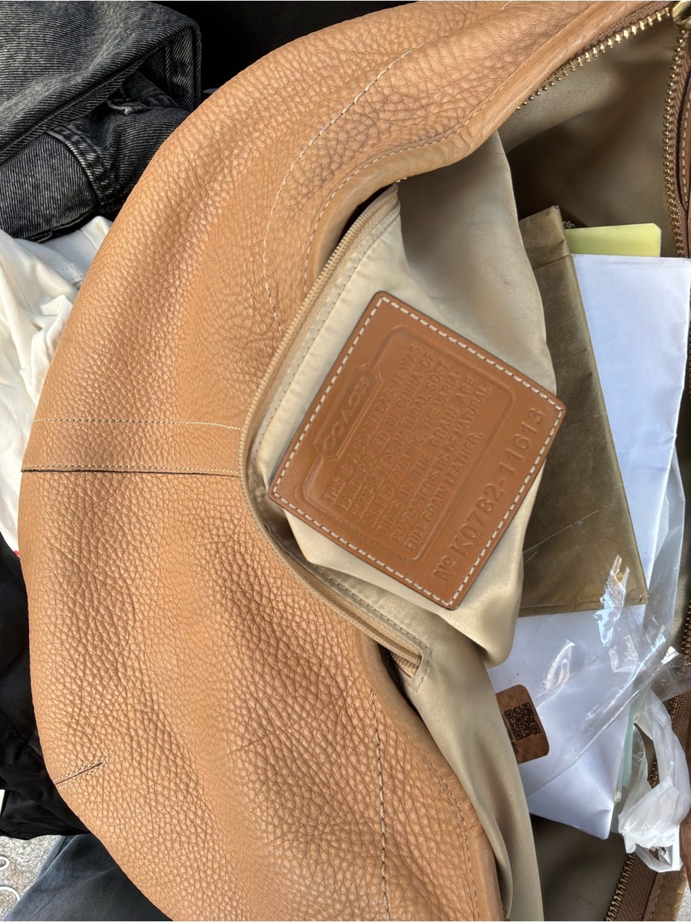 Coach Pebbled Leather Shoulder Bag in Tan Brown - Picture 8 of 9